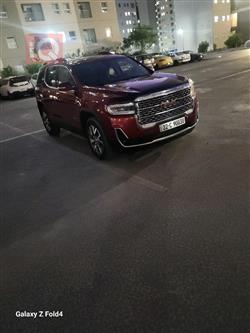 GMC Acadia